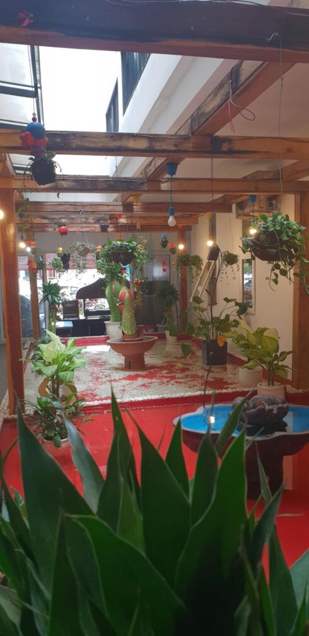 Benny'S City Hotel سيهانوكفيل المظهر الخارجي الصورة